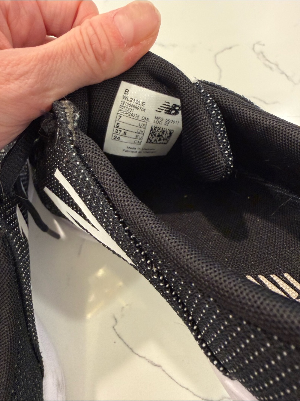 New Balance 210 sneakers - Picture 6 of 6